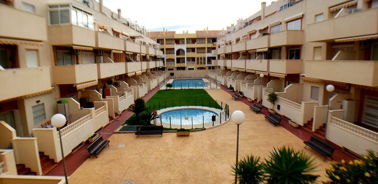 Roquetas Beach House Apartamento Fresco Con Piscina Roquetas de Mar Dış mekan fotoğraf